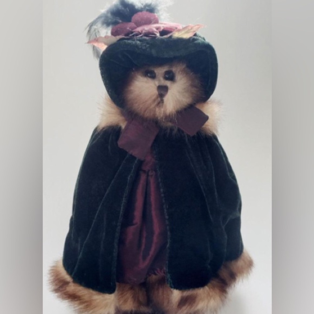 Vintage Bearington Collection - Carol Lynn #1489